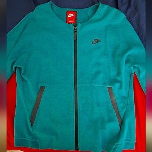 Nike Tech Fleece Sweater